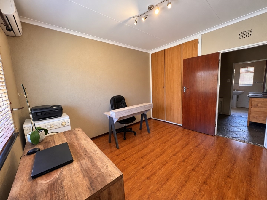 3 Bedroom Property for Sale in Roodia Free State
